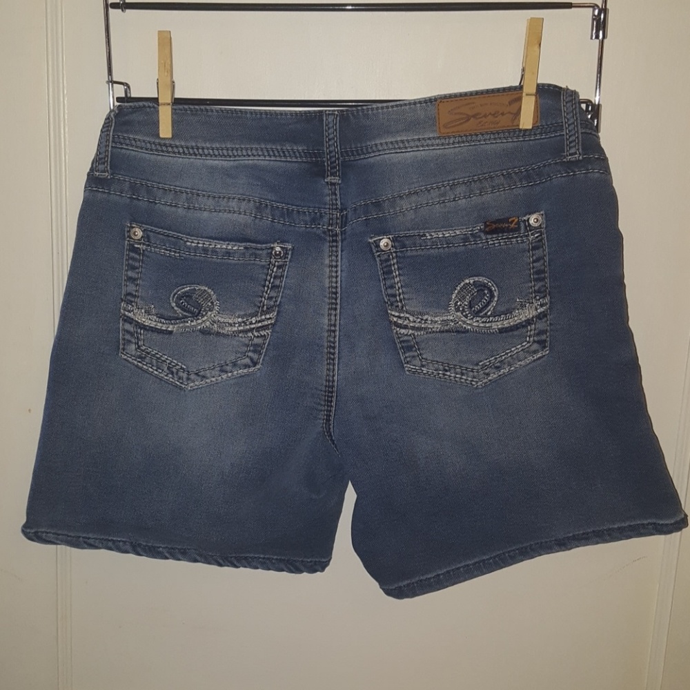 🦉Seven7 shorts